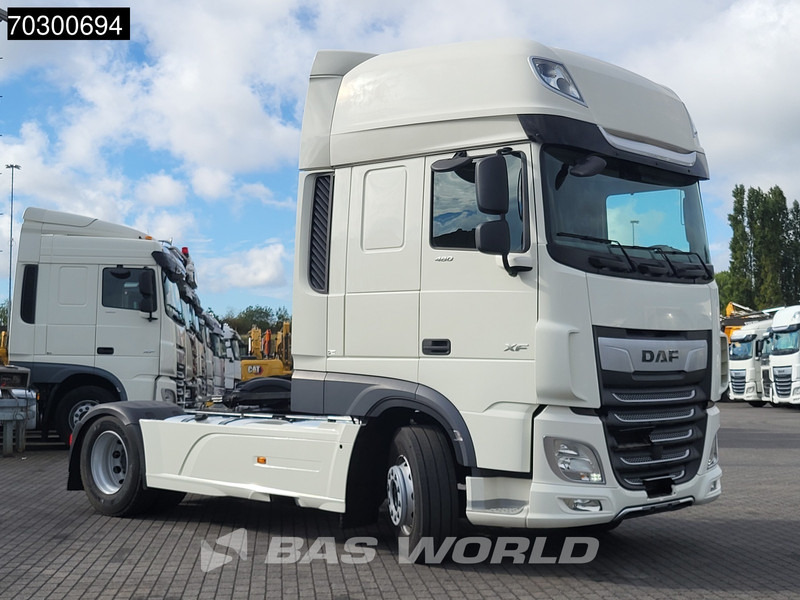 DAF XF 480 4X2 LEASE €920,-! NL-Truck SSC 2xTanks ACC LED Euro 6 - Cabeza tractora: foto 5 DAF XF 480 4X2 LEASE €920,-! NL-Truck SSC 2xTanks ACC LED Euro 6 - Cabeza tractora: foto 5