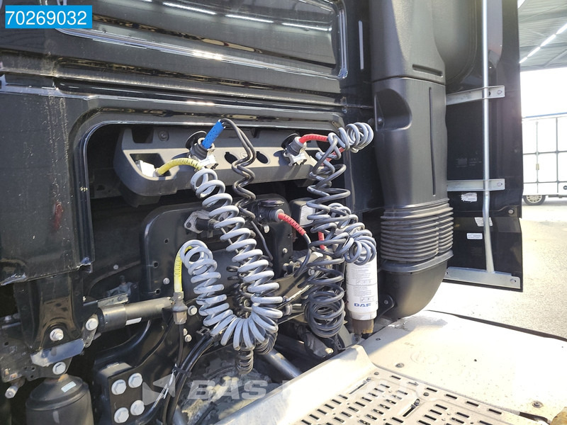 DAF XF 480 4X2 Mega Retarder 2x Tanks - Cabeza tractora: foto 5 DAF XF 480 4X2 Mega Retarder 2x Tanks - Cabeza tractora: foto 5
