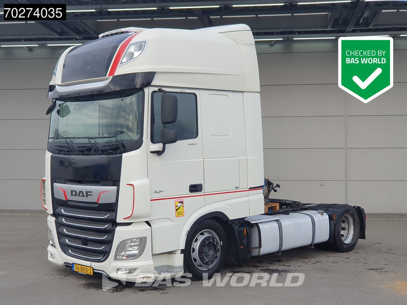 DAF XF 480 XF 4X2 DAMAGED! NL-Truck Mega Retarder 2X Tanks ACC Standklima Euro 6 - Cabeza tractora: foto 1 DAF XF 480 XF 4X2 DAMAGED! NL-Truck Mega Retarder 2X Tanks ACC Standklima Euro 6 - Cabeza tractora: foto 1