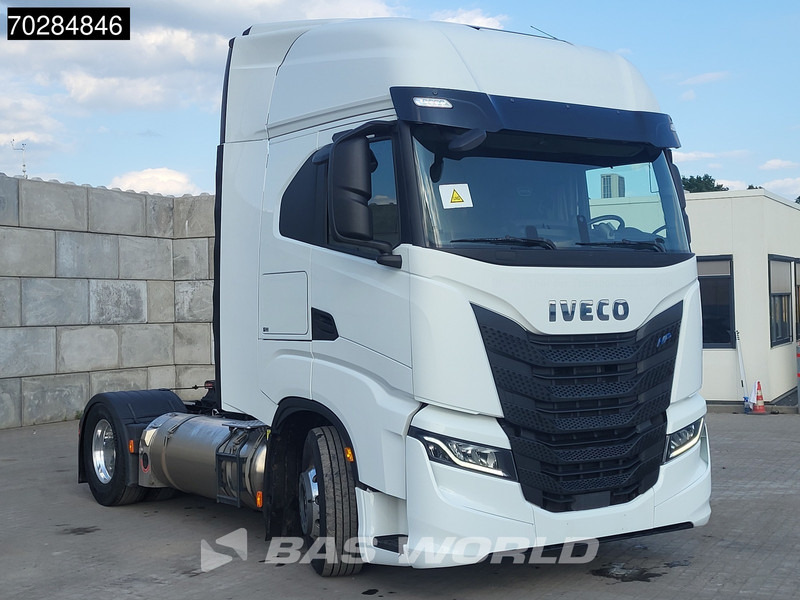 Iveco S-Way 460 S-Way 4X2 Retarder 2x LNG Tanks Navi ACC Alcoa's - Cabeza tractora: foto 3 Iveco S-Way 460 S-Way 4X2 Retarder 2x LNG Tanks Navi ACC Alcoa's - Cabeza tractora: foto 3