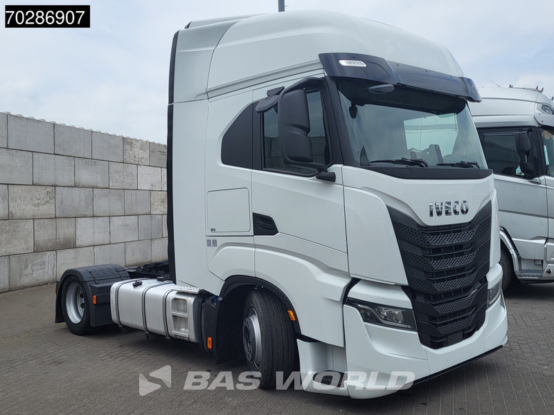 Iveco S-Way 480 4X2 Mega Retarder Standklima 2xTanks Navi ACC LED Euro 6 - Cabeza tractora: foto 3 Iveco S-Way 480 4X2 Mega Retarder Standklima 2xTanks Navi ACC LED Euro 6 - Cabeza tractora: foto 3