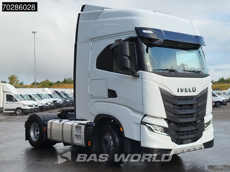 Iveco S-Way 510 S-Way 4X2 Retarder ACC LED Navi Euro 6 - Cabeza tractora: foto 3 Iveco S-Way 510 S-Way 4X2 Retarder ACC LED Navi Euro 6 - Cabeza tractora: foto 3