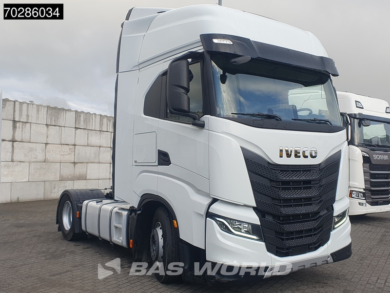 Iveco S-Way 510 S-Way 4X2 Retarder ACC Navi Standklima Euro 6 - Cabeza tractora: foto 3 Iveco S-Way 510 S-Way 4X2 Retarder ACC Navi Standklima Euro 6 - Cabeza tractora: foto 3