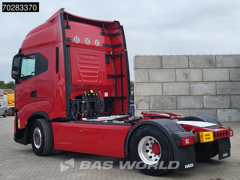 Iveco S-Way 570 4X2 Retarder Standklima Hydraulik Alcoa's LED Navi Euro 6 - Cabeza tractora: foto 2 Iveco S-Way 570 4X2 Retarder Standklima Hydraulik Alcoa's LED Navi Euro 6 - Cabeza tractora: foto 2