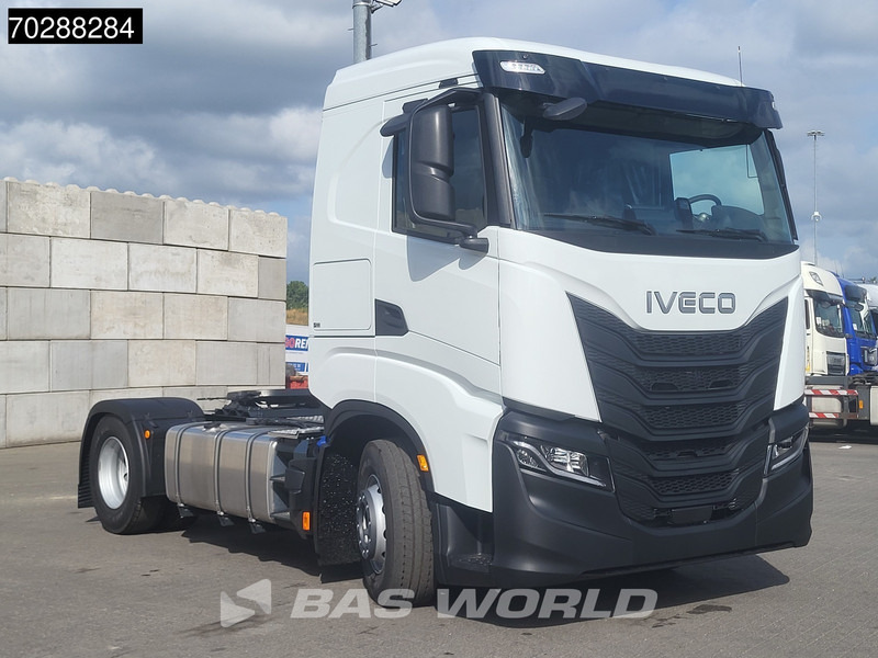 Iveco S-way 500 4X2 Nieuw! Retarder Navi ACC Euro 6 - Cabeza tractora: foto 3 Iveco S-way 500 4X2 Nieuw! Retarder Navi ACC Euro 6 - Cabeza tractora: foto 3