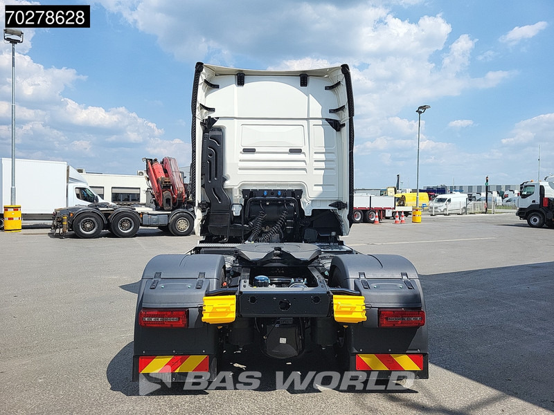 MAN TGX 18.520 4X2 NEW! GX Retarder 2x Tanks Standklima MirrorCam Navi LED - Cabeza tractora: foto 3 MAN TGX 18.520 4X2 NEW! GX Retarder 2x Tanks Standklima MirrorCam Navi LED - Cabeza tractora: foto 3