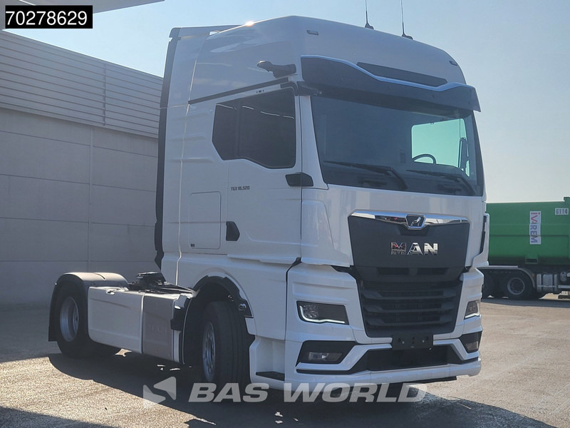 MAN TGX 18.520 4X2 Retarder 2xTanks Standklima MirrorCam ACC Navi LED Euro 6 Nieuw! - Cabeza tractora: foto 3 MAN TGX 18.520 4X2 Retarder 2xTanks Standklima MirrorCam ACC Navi LED Euro 6 Nieuw! - Cabeza tractora: foto 3