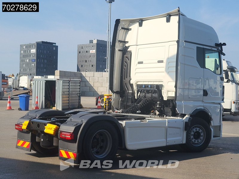 MAN TGX 18.520 4X2 Retarder 2xTanks Standklima MirrorCam ACC Navi LED Euro 6 Nieuw! - Cabeza tractora: foto 5 MAN TGX 18.520 4X2 Retarder 2xTanks Standklima MirrorCam ACC Navi LED Euro 6 Nieuw! - Cabeza tractora: foto 5