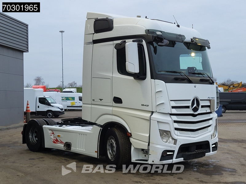 Mercedes-Benz Actros 1842 4X2 StreamSpace 2xTanks - Cabeza tractora: foto 3 Mercedes-Benz Actros 1842 4X2 StreamSpace 2xTanks - Cabeza tractora: foto 3