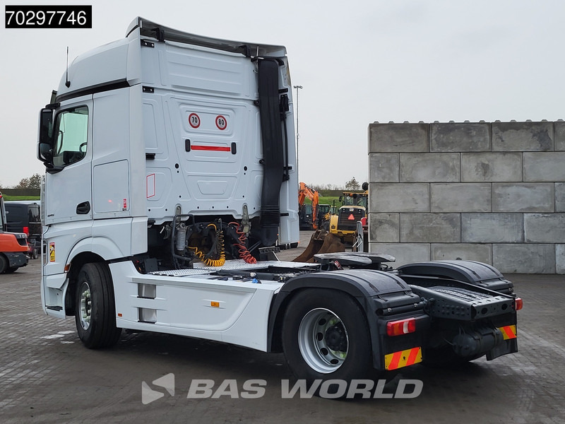 Mercedes-Benz Actros 1845 4X2 BigSpace Retarder ADR PTO - Cabeza tractora: foto 2 Mercedes-Benz Actros 1845 4X2 BigSpace Retarder ADR PTO - Cabeza tractora: foto 2