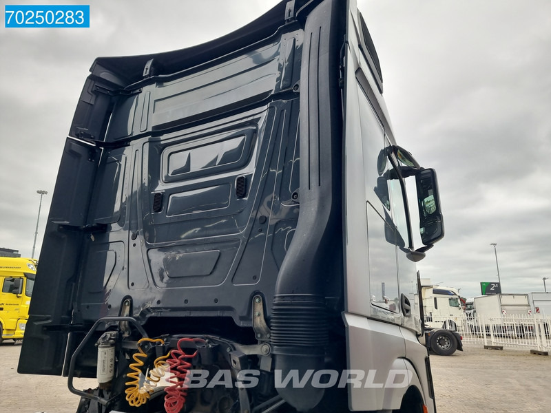 Mercedes-Benz Actros 1845 4X2 StreamSpace 2x Tanks - Cabeza tractora: foto 3 Mercedes-Benz Actros 1845 4X2 StreamSpace 2x Tanks - Cabeza tractora: foto 3