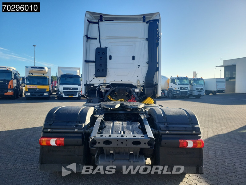 Mercedes-Benz Actros 1845 Actros 4X2 BigSpace 2xTanks Standklima Mirror Cam Euro 6 - Cabeza tractora: foto 3 Mercedes-Benz Actros 1845 Actros 4X2 BigSpace 2xTanks Standklima Mirror Cam Euro 6 - Cabeza tractora: foto 3
