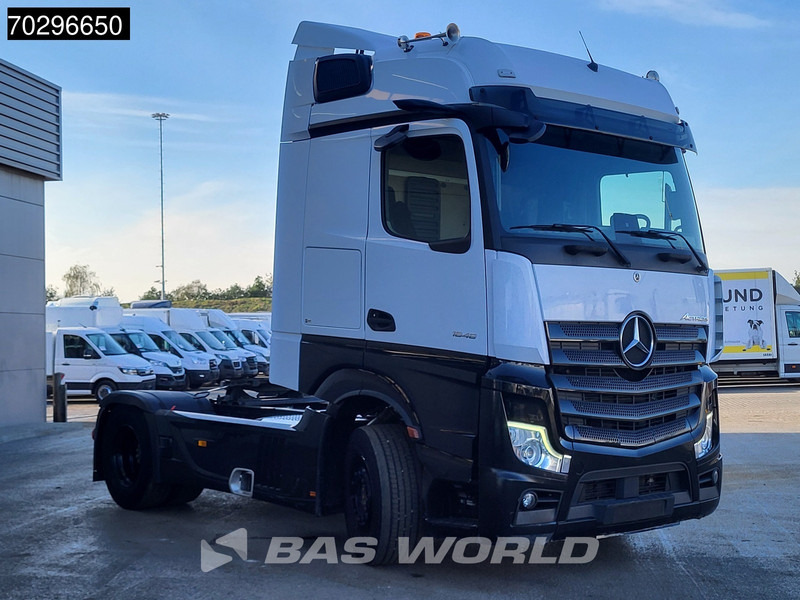 Mercedes-Benz Actros 1848 4X2 BigSpace Retarder Standklima MirrorCam ACC Xenon Euro 6 - Cabeza tractora: foto 3 Mercedes-Benz Actros 1848 4X2 BigSpace Retarder Standklima MirrorCam ACC Xenon Euro 6 - Cabeza tractora: foto 3