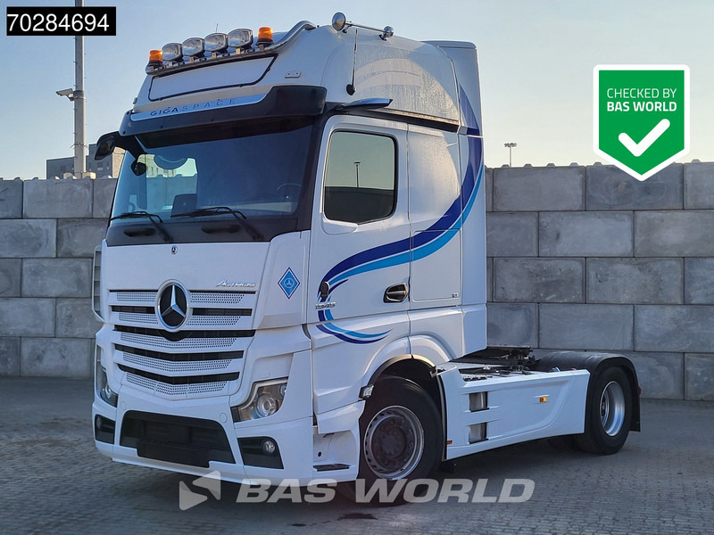 Mercedes-Benz Actros 1945 4X2 GigaSpace 2x Tanks Full-Air Navi MirrorCam ACC - Cabeza tractora: foto 1 Mercedes-Benz Actros 1945 4X2 GigaSpace 2x Tanks Full-Air Navi MirrorCam ACC - Cabeza tractora: foto 1