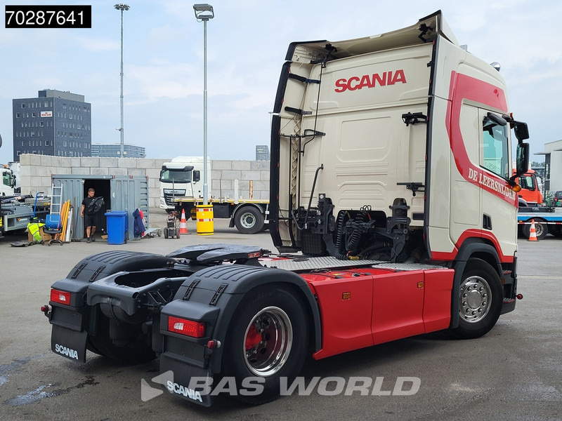 Scania R450 4X2 Retarder 2x Tanks Standklima LED Navi - Cabeza tractora: foto 5 Scania R450 4X2 Retarder 2x Tanks Standklima LED Navi - Cabeza tractora: foto 5