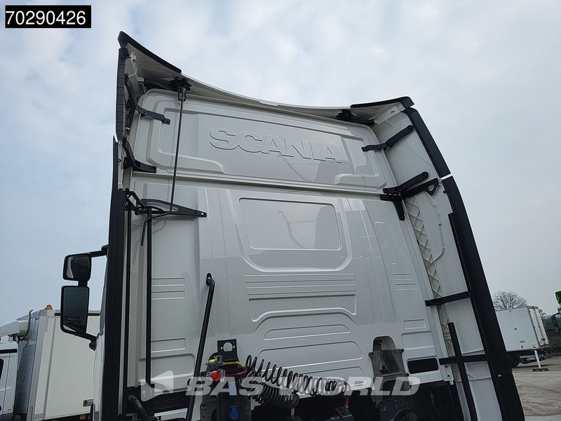 Scania S500 4X2 NEW! Full-Air Retarder Leder 2x Tanks ACC Standklima - Cabeza tractora: foto 3 Scania S500 4X2 NEW! Full-Air Retarder Leder 2x Tanks ACC Standklima - Cabeza tractora: foto 3