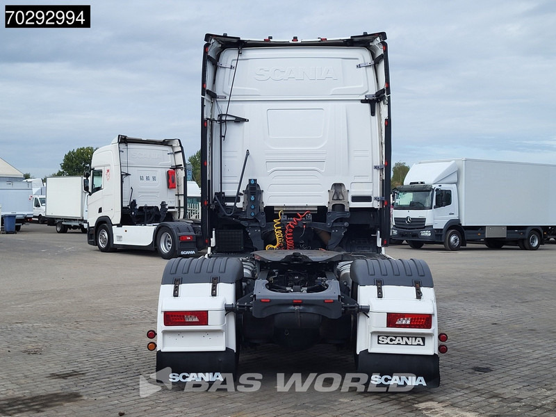Scania S520 S 4X2 Retarder Full-Air 2x Tanks Leder Standklima Navi ACC LED Euro 6 - Cabeza tractora: foto 3 Scania S520 S 4X2 Retarder Full-Air 2x Tanks Leder Standklima Navi ACC LED Euro 6 - Cabeza tractora: foto 3