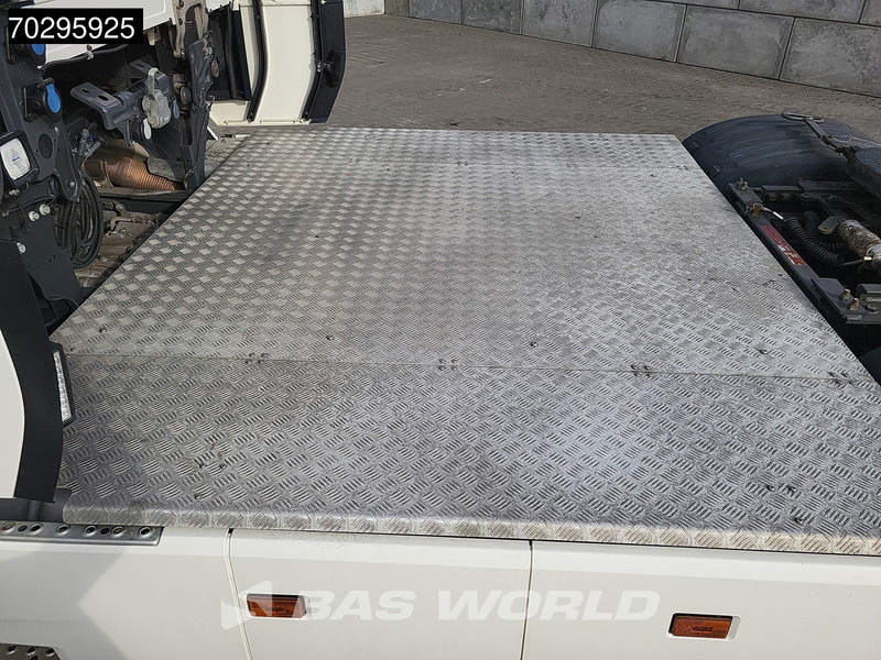 Scania S540 6X2 Retarder Full-Air 2xTanks Standairco Leather ACC LED Navi Euro 6 - Cabeza tractora: foto 3 Scania S540 6X2 Retarder Full-Air 2xTanks Standairco Leather ACC LED Navi Euro 6 - Cabeza tractora: foto 3