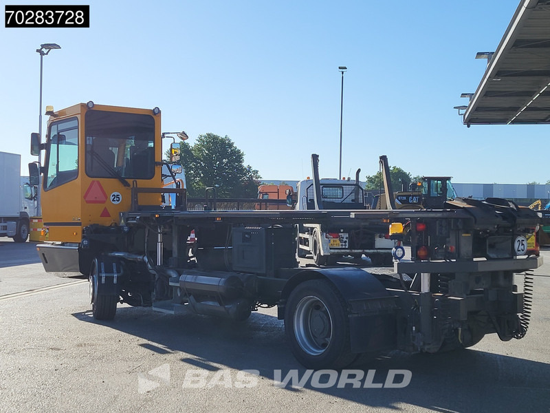 Terberg BC182 4X2 Low hours! Big-Axle Full-Air Drumbrakes Euro 3 - Cabeza tractora: foto 2 Terberg BC182 4X2 Low hours! Big-Axle Full-Air Drumbrakes Euro 3 - Cabeza tractora: foto 2