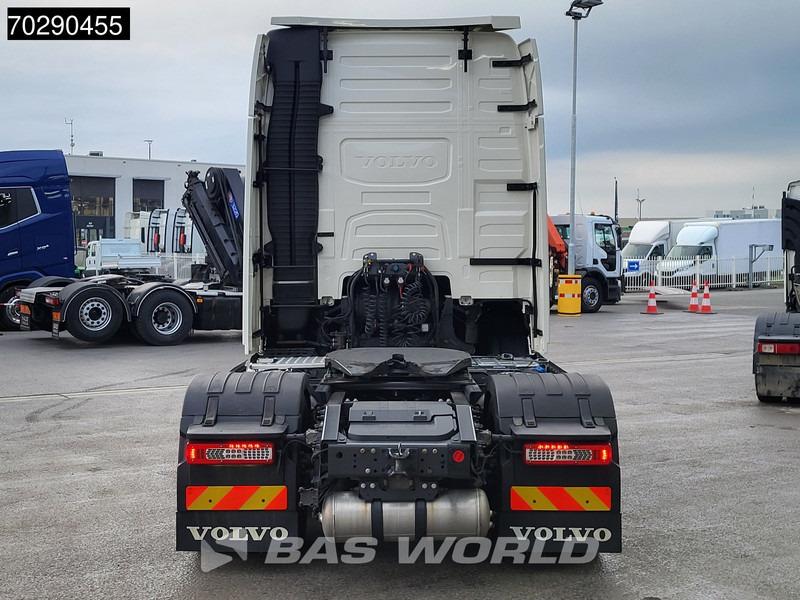 Volvo FH 460 4X2 XL Retarder I-ParkCool 2xTanks - Cabeza tractora: foto 3 Volvo FH 460 4X2 XL Retarder I-ParkCool 2xTanks - Cabeza tractora: foto 3
