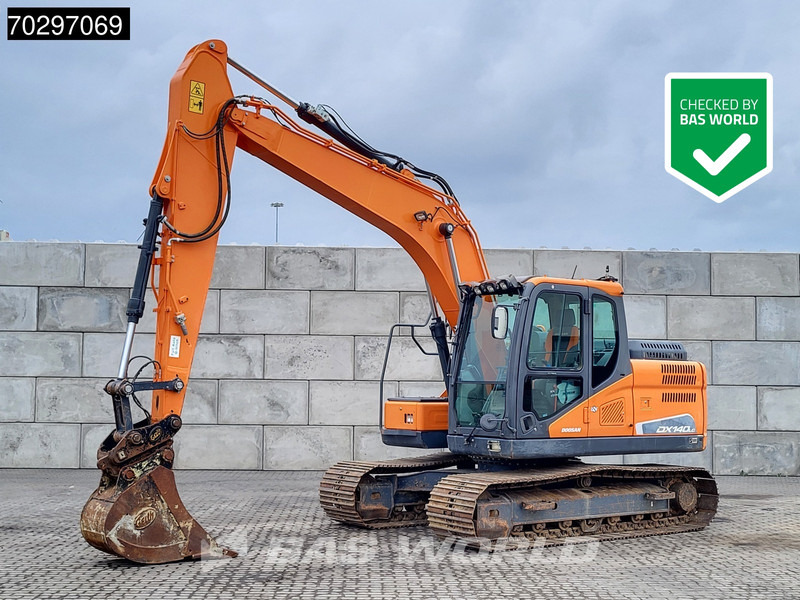 Doosan DX140 LC-5 - Excavadora de cadenas: foto 1 Doosan DX140 LC-5 - Excavadora de cadenas: foto 1