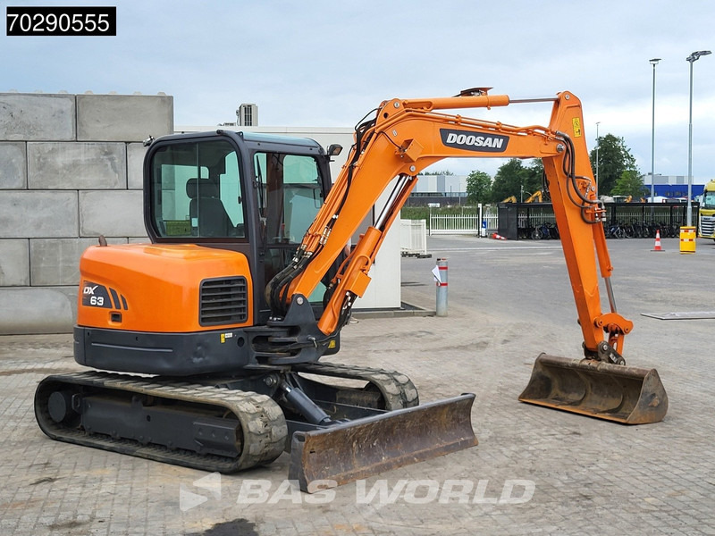Miniexcavadora Doosan DX63-3 3 BUCKETS - A/C: foto 8