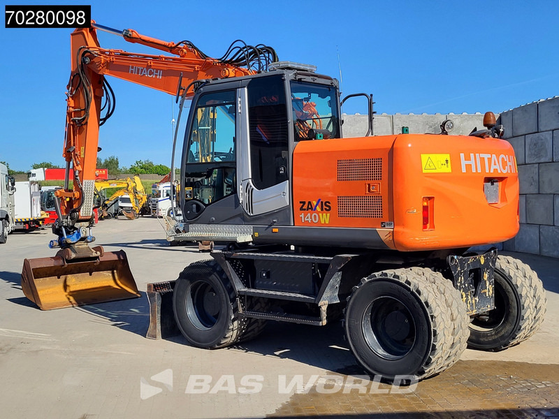 Hitachi ZX140W -3 - Excavadora de ruedas: foto 2 Hitachi ZX140W -3 - Excavadora de ruedas: foto 2