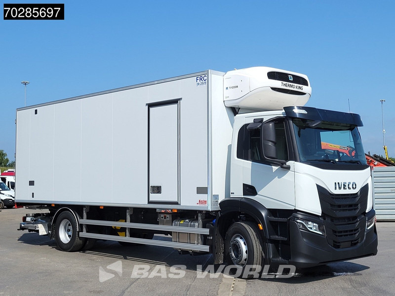 Iveco S-Way 400 4X2 NEW! Thermo King T-1200R ATP 2000kg Ladebordwand Navi ACC - Camión frigorífico: foto 3 Iveco S-Way 400 4X2 NEW! Thermo King T-1200R ATP 2000kg Ladebordwand Navi ACC - Camión frigorífico: foto 3
