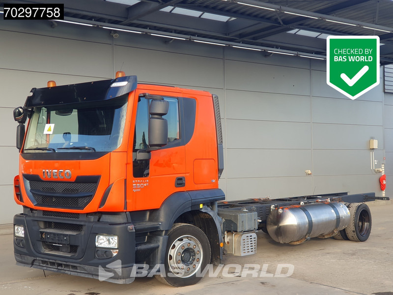 Iveco Stralis 330 4X2 LNG! NO Registration papers Retarder Manual Euro 6 - Camión chasis: foto 1 Iveco Stralis 330 4X2 LNG! NO Registration papers Retarder Manual Euro 6 - Camión chasis: foto 1