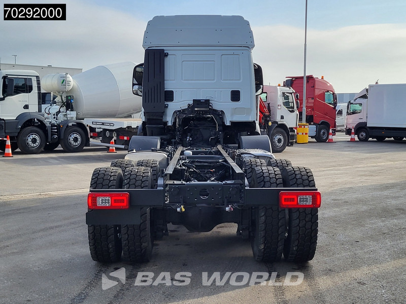 Iveco T-Way 510 8X4 New! Retarder Big-Axle Steelsuspension Automatic LED Euro 6 - Camión chasis: foto 3 Iveco T-Way 510 8X4 New! Retarder Big-Axle Steelsuspension Automatic LED Euro 6 - Camión chasis: foto 3