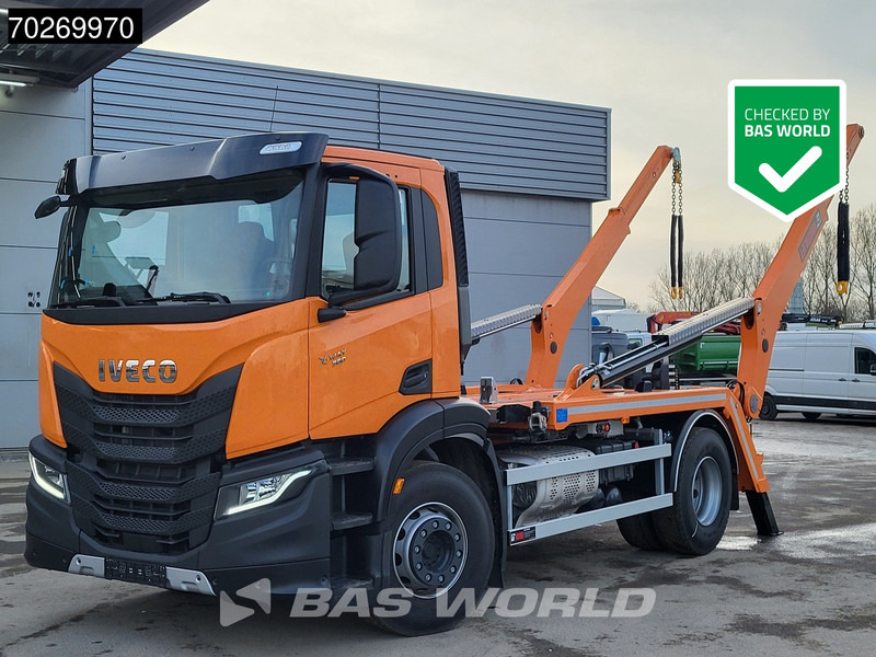 Iveco X-Way 360 4X2 NEW! HIAB 12tons skiploader Automatic Euro 6 - Camión portacontenedor de cadenas: foto 1 Iveco X-Way 360 4X2 NEW! HIAB 12tons skiploader Automatic Euro 6 - Camión portacontenedor de cadenas: foto 1