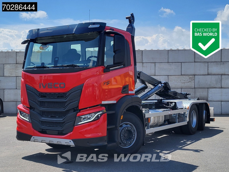 Iveco X-Way 460 6X2 NEW VDL S21-6400 Hooklift Lift+steering Axle Automatic Navi Euro 6 - Camión multibasculante: foto 1 Iveco X-Way 460 6X2 NEW VDL S21-6400 Hooklift Lift+steering Axle Automatic Navi Euro 6 - Camión multibasculante: foto 1