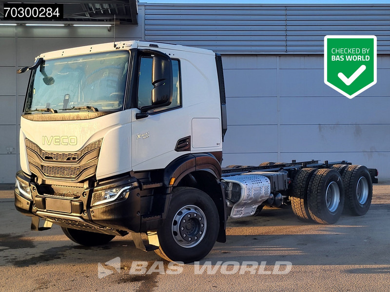 Iveco X-Way 500 X-Way 6X4 NEW 6x4 chassis Sleepercab Rear Air suspension Automatic Euro 6 - Camión chasis: foto 1 Iveco X-Way 500 X-Way 6X4 NEW 6x4 chassis Sleepercab Rear Air suspension Automatic Euro 6 - Camión chasis: foto 1