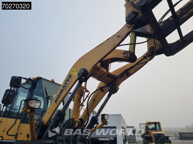 Cargadora de ruedas Komatsu WA380-6: foto 12