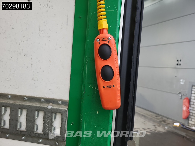 Camión caja cerrada MAN TGL 12.220 4X2 NL-Truck 2000kg Ladebordwand Automatic Navi Euro 6: foto 11 Camión caja cerrada MAN TGL 12.220 4X2 NL-Truck 2000kg Ladebordwand Automatic Navi Euro 6: foto 11