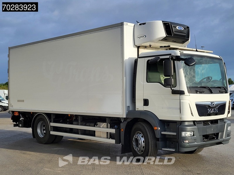 MAN TGM 18.250 4X2 Carrier Supra 850 2000kg ladebordwand Automatic Euro 6 - Camión frigorífico: foto 3 MAN TGM 18.250 4X2 Carrier Supra 850 2000kg ladebordwand Automatic Euro 6 - Camión frigorífico: foto 3