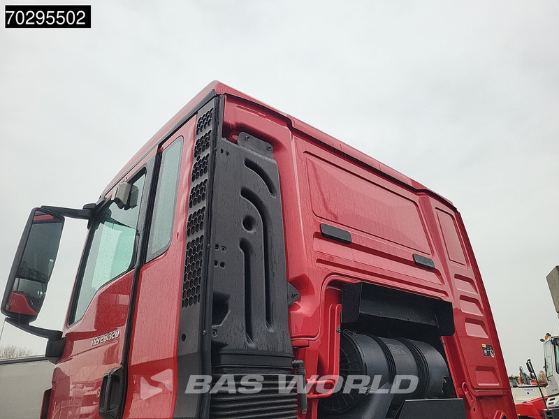 MAN TGS 26.320 TGS 6X2 ADR BDF Lift+Steering Axle Automatic Euro 6 - Camión portacontenedore/ Intercambiable: foto 3 MAN TGS 26.320 TGS 6X2 ADR BDF Lift+Steering Axle Automatic Euro 6 - Camión portacontenedore/ Intercambiable: foto 3