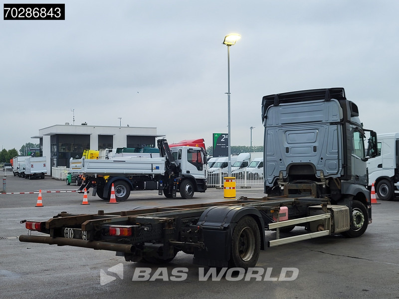 Mercedes-Benz Actros 1843 4X2 BDF 2xTanks Automatic Euro 6 - Camión portacontenedore/ Intercambiable: foto 5 Mercedes-Benz Actros 1843 4X2 BDF 2xTanks Automatic Euro 6 - Camión portacontenedore/ Intercambiable: foto 5