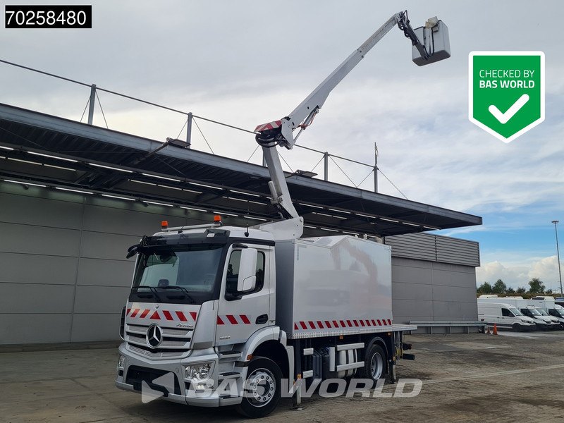 Mercedes-Benz Antos 1830 4X2 Hubarbeitsbühne 14.70m Time France VST 248 NF Navi Euro 6 - Camión grúa: foto 1 Mercedes-Benz Antos 1830 4X2 Hubarbeitsbühne 14.70m Time France VST 248 NF Navi Euro 6 - Camión grúa: foto 1