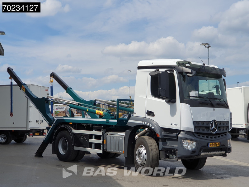 Mercedes-Benz Arocs 2136 4X2 NEW! NL-Truck 12Tons HYVA Lift Automatic Full Steelsuspension - Camión portacontenedor de cadenas: foto 5 Mercedes-Benz Arocs 2136 4X2 NEW! NL-Truck 12Tons HYVA Lift Automatic Full Steelsuspension - Camión portacontenedor de cadenas: foto 5
