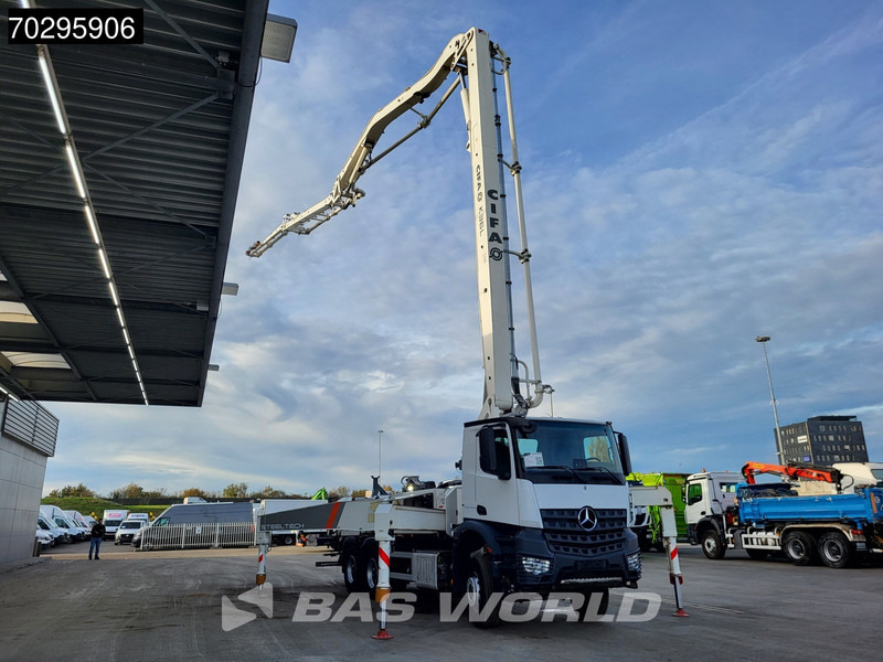 Mercedes-Benz Arocs 2640 6X4 36mtr CIFA K36L-HP168EC 4 arm Automatic Big-Axle Steelsuspension Euro 6 - Camión bomba de hormigón: foto 3 Mercedes-Benz Arocs 2640 6X4 36mtr CIFA K36L-HP168EC 4 arm Automatic Big-Axle Steelsuspension Euro 6 - Camión bomba de hormigón: foto 3