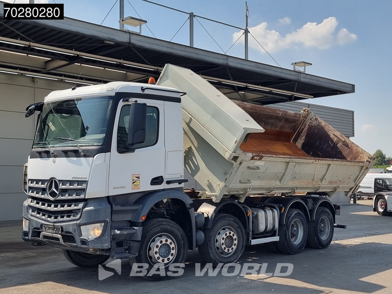 Mercedes-Benz Arocs 3240 8X4 12m3 2-way Tipper Automatic Steel suspension Euro 6 - Camión volquete: foto 5 Mercedes-Benz Arocs 3240 8X4 12m3 2-way Tipper Automatic Steel suspension Euro 6 - Camión volquete: foto 5