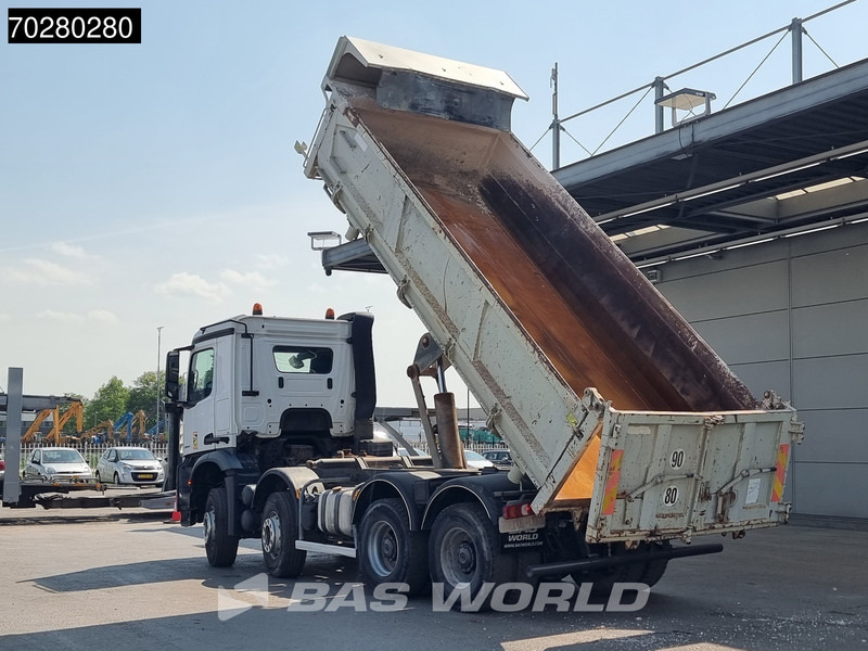 Mercedes-Benz Arocs 3240 8X4 12m3 2-way Tipper Automatic Steel suspension Euro 6 - Camión volquete: foto 3 Mercedes-Benz Arocs 3240 8X4 12m3 2-way Tipper Automatic Steel suspension Euro 6 - Camión volquete: foto 3