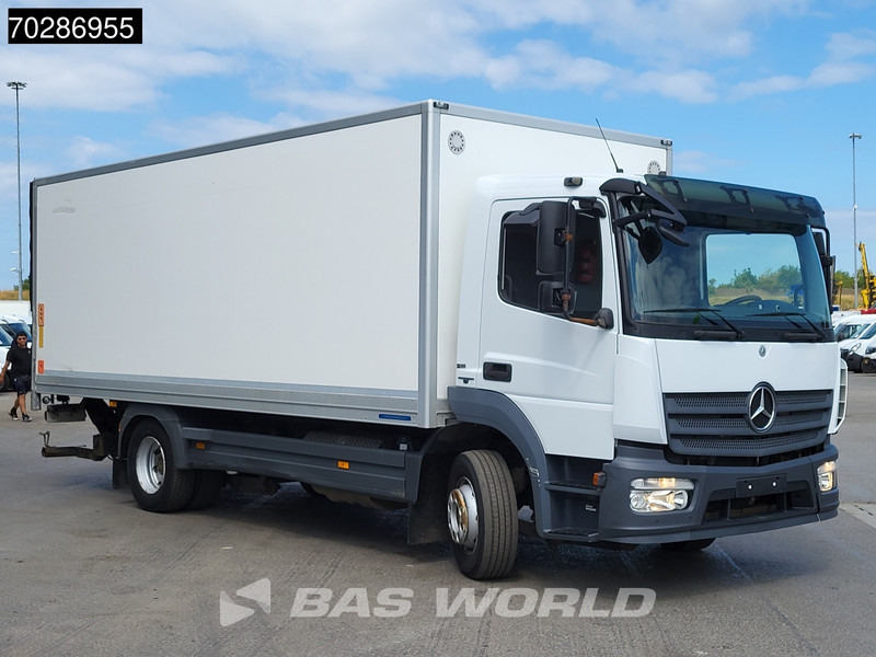 Mercedes-Benz Atego 1223 Atego 4X2 12tonner 2000kg Ladebordwand Full air suspension Automatic Euro 6 - Camión caja cerrada: foto 3 Mercedes-Benz Atego 1223 Atego 4X2 12tonner 2000kg Ladebordwand Full air suspension Automatic Euro 6 - Camión caja cerrada: foto 3