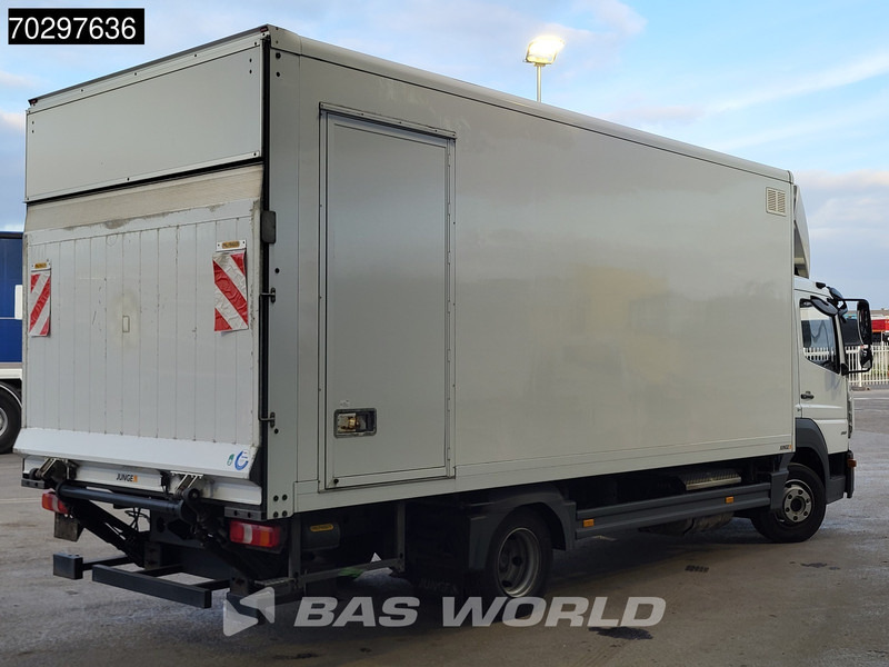Mercedes-Benz Atego 818 4X2 1000kg Ladebordwand Automatic Euro 6 - Camión caja cerrada: foto 5 Mercedes-Benz Atego 818 4X2 1000kg Ladebordwand Automatic Euro 6 - Camión caja cerrada: foto 5