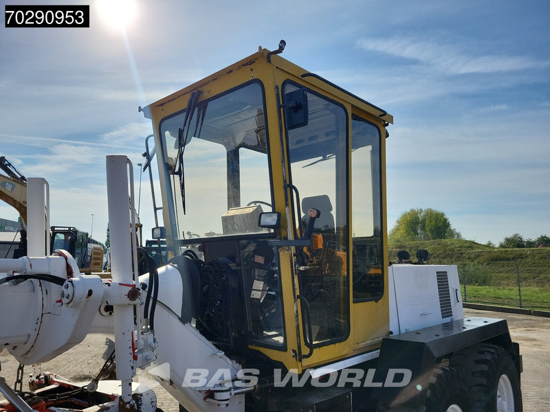 O & K F106 ENGINE PROBLEMS - NOT DRIVABLE - Grader: foto 5 O & K F106 ENGINE PROBLEMS - NOT DRIVABLE - Grader: foto 5