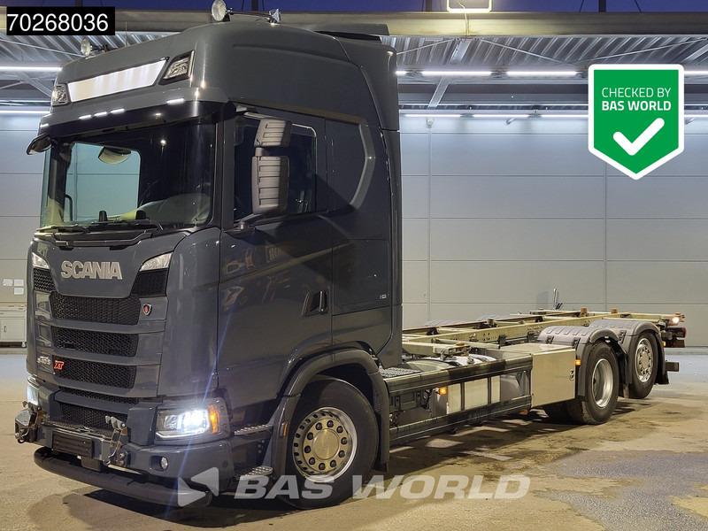 Scania S540 6X2 Retarder Euro 6 ACC Navi ADR Euro 6 - Camión portacontenedore/ Intercambiable: foto 1 Scania S540 6X2 Retarder Euro 6 ACC Navi ADR Euro 6 - Camión portacontenedore/ Intercambiable: foto 1