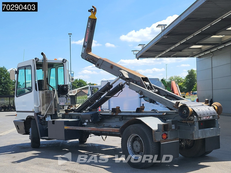 Terberg YT182 4X2 HIAB Multilift XR30S56-P O-LA Hooklift Automatic - Camión multibasculante: foto 2 Terberg YT182 4X2 HIAB Multilift XR30S56-P O-LA Hooklift Automatic - Camión multibasculante: foto 2