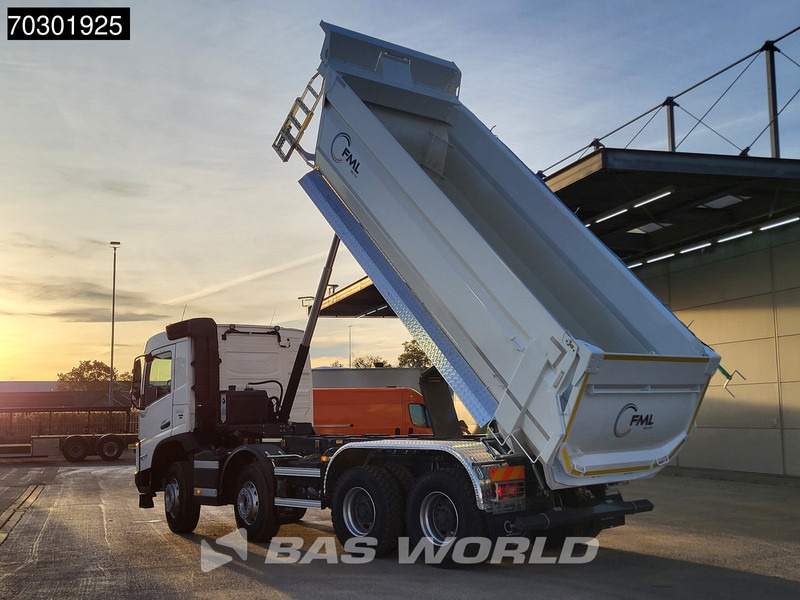 Volvo FMX 500 8X4 NEW! 18m3 tipper Steelsuspension Big-Axle Automatic Euro 6 - Camión volquete: foto 2 Volvo FMX 500 8X4 NEW! 18m3 tipper Steelsuspension Big-Axle Automatic Euro 6 - Camión volquete: foto 2