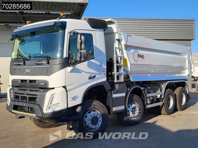 Volvo FMX 500 8X6 NEW! 18m3 KH-Kipper Steelsuspension Big-Axle Automatic Euro 6 - Camión volquete: foto 5 Volvo FMX 500 8X6 NEW! 18m3 KH-Kipper Steelsuspension Big-Axle Automatic Euro 6 - Camión volquete: foto 5